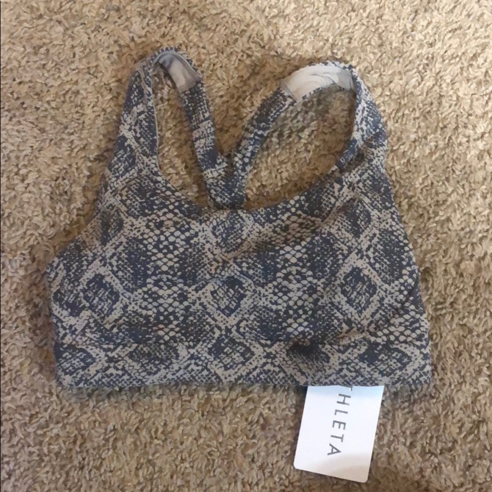Athleta sports bra